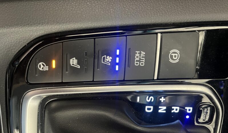 HYUNDAI IONIQ plug-in 1.6 GDi Premium DCT FULL EXTRA KIFOGÁSTALAN ÚJSZERŰ full