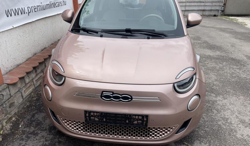 FIAT 500 500e 3+1 La Prima 42kWh (Automata) LED/KULCSNÉLKÜLI/ÜLÉSFŰTÉS/ADAPTÍV TEMPOMAT/TÉLI-NYÁRI KERÉK full