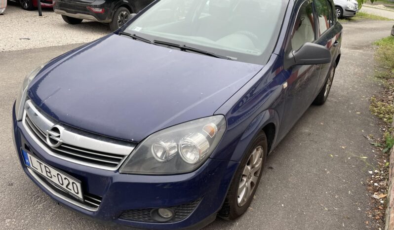 OPEL ASTRA H 1.7 CDTI Classic III VÉGIG VEZETETT SZERVÍZKÖNYV full