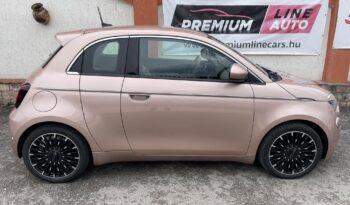FIAT 500 500e 3+1 La Prima 42kWh (Automata) LED/KULCSNÉLKÜLI/ÜLÉSFŰTÉS/ADAPTÍV TEMPOMAT/TÉLI-NYÁRI KERÉK full