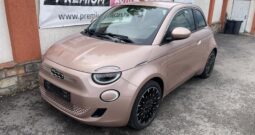 FIAT 500 500e 3+1 La Prima 42kWh (Automata) LED/KULCSNÉLKÜLI/ÜLÉSFŰTÉS/ADAPTÍV TEMPOMAT/TÉLI-NYÁRI KERÉK