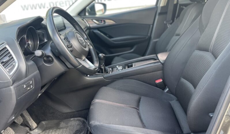 MAZDA 3 Sport 2.0 Revolution VONÓHOROG/ÜLÉSFŰTÉS/LED/HOLTTÉRFIGYELŐ/BOSE/HEADUP/TÉLI-NYÁRI KERÉK full