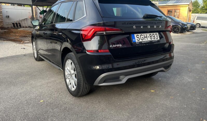 SKODA KAMIQ 1.5 TSI ACT Style DSG Mo-i.áfás.krystal led. kamera.CarPlay full
