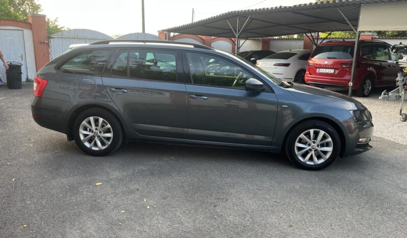 SKODA OCTAVIA Combi 1.5 TSI ACT Ambition Mo-i.áfás.1tulaj full