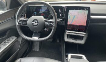 RENAULT MEGANE E-Tech electric EV60 Iconic LED/ÜLÉSFŰTÉS/KORMÁNYFŰTÉS/KULCSNÉLKÜLI/HARMANKARDON/VONÓHOROG/VILLÁMTÖLTÉS full