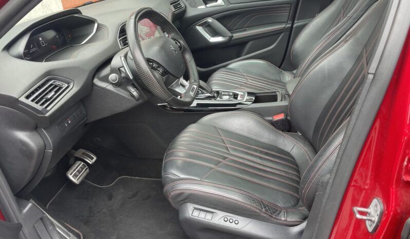 PEUGEOT 308 SW 1.5 BlueHDi GT EAT8 FULL LED/PANORÁMATETŐ/DENON/KULCSNÉLKÜLI/HOLTTÉRFGYELŐ/ÜLÉSFŰTÉS/BŐR full