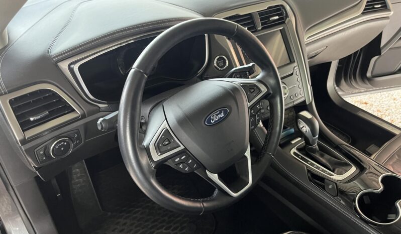 FORD MONDEO 2.0 FHEV Vignale eCVT ÚJSZERŰ.VÉGIG SZERVIZELT! full