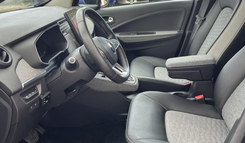RENAULT ZOE Z.E. R135 52 kWh Intens (Automata) Téli csomag.könyöktámasz.led.kamera full
