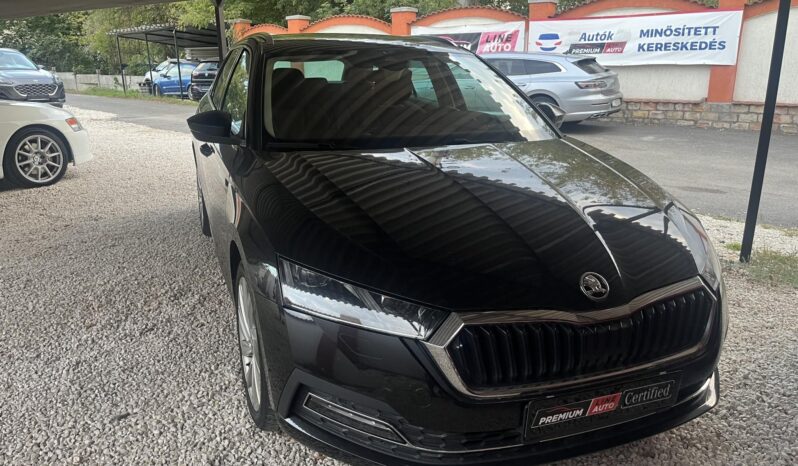 SKODA OCTAVIA 1.4 TSI pHEV Style DSG LED KEYSS HUD MOTOROS ÜLÉSEK full