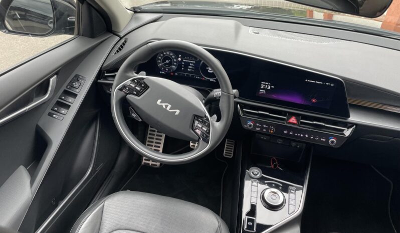 KIA NIRO EV 65kWh Kryptonite DUAL LED/HARMAN KARDON/TELJES VEZETÉSTÁMOGATÁS/GYÁRI GARANCIA full