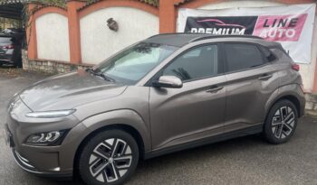 HYUNDAI KONA EV 64kWh Premium GYÁRI GARANCIA HŐSZIVATTYÚ LED TÉLI CSOMAG full