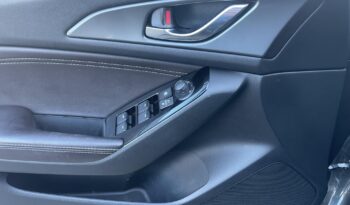 MAZDA 3 Sport 2.0 Revolution Top LED/VONÓHOROG/ÜLÉSFŰTÉS/BOSE/HOLTTÉRFIGYELŐ/HEADUP/VÉGIG SZERVÍZ full