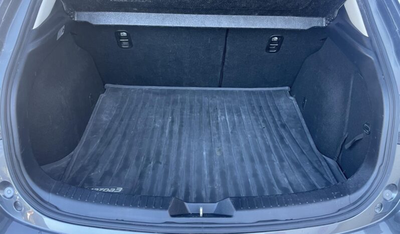 MAZDA 3 Sport 2.0 Revolution Top LED/VONÓHOROG/ÜLÉSFŰTÉS/BOSE/HOLTTÉRFIGYELŐ/HEADUP/VÉGIG SZERVÍZ full