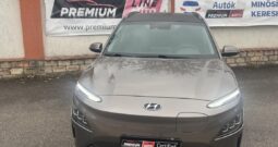 HYUNDAI KONA EV 64kWh Premium GYÁRI GARANCIA HŐSZIVATTYÚ LED TÉLI CSOMAG