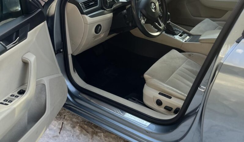 SKODA SUPERB Combi 2.0 TDi Style DSG Magyarországi.Áfás full