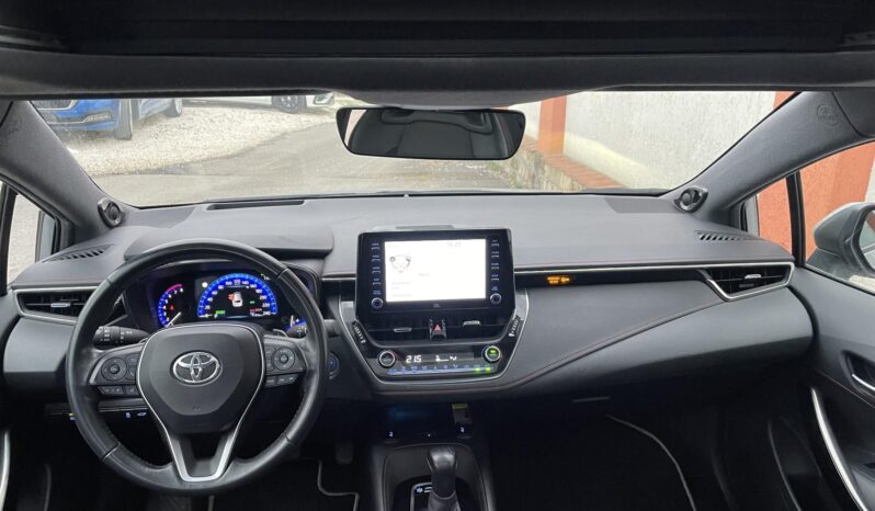 TOYOTA COROLLA Touring Sports 2.0 Hybrid Comfort Style Tech e-CVT PANORÁMATETŐ/JBL/Bi-LED/HEAD UP/KULCSNÉLKÜLI/ÜLÉSFŰTÉS/HOLTTÉRFIGYELŐ full