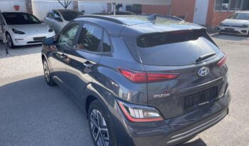 HYUNDAI KONA EV 64kWh Style LED HŐSZIVATTYÚ BLUELINK KRELLHIFI HEADUP full