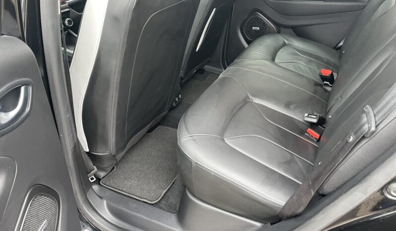 RENAULT ZOE Z.E. R135 52 kWh Intens (Automata) EDITION ONE/TÉLI CSOMAG/BOSE/KULCSNÉLKÜLI/GYORSTÖLTÉS/VÉGIG SZERVÍZ full