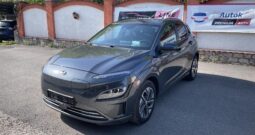 HYUNDAI KONA EV 64kWh Style HŐSZIVATTYÚ GYÁRI GARANCIA ÜLÉS-KORMÁNY FŰTÉS