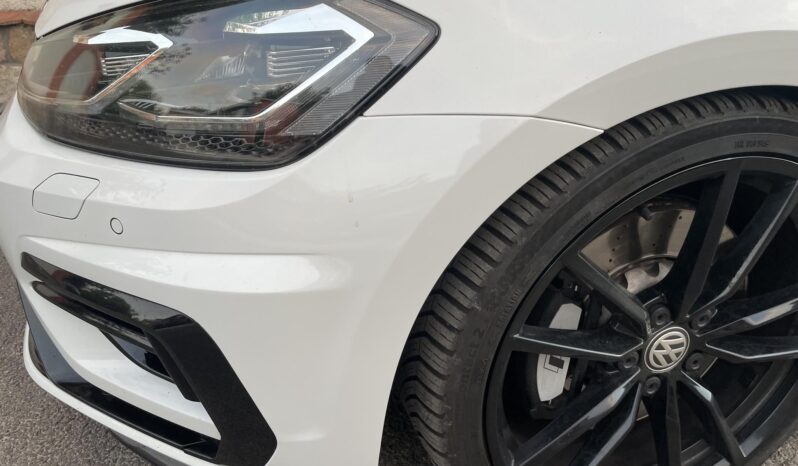 VOLKSWAGEN GOLF VII 2.0 TSI R 4Motion DSG Variant MTM/BILSTEIN/PRETORIA/PANORÁMATETŐ/KULCSNÉLKÜLI/HOLTTÉRFIGYELŐ/VÉGIG SZE full