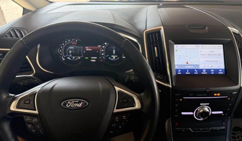 FORD S-MAX 2.5 FHEV Titanium CVT Full extra panoráma tető vhorog full