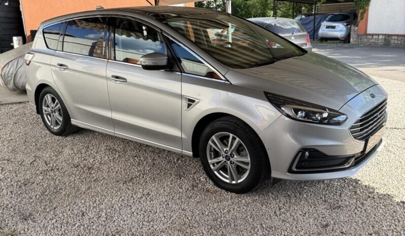 FORD S-MAX 2.5 FHEV Titanium CVT Full extra panoráma tető vhorog full