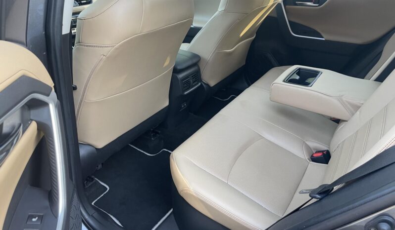 TOYOTA RAV 4 Rav4 2.5 Hybrid Executive e-CVT PANORÁMATETŐ/JBL/LED/KULCSNÉLKÜLI/4XÜLÉSFŰTÉS/ÜLÉSSZELLŐZTETÉS/BŐR full