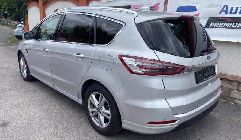 FORD S-MAX 2.5 FHEV Titanium CVT ADAPTÍV LED/KULCSNÉLKÜLI/TÉLI CSOMAG/SONY/8 KERÉK/VÉGIG SZERVÍZ full