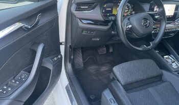 SKODA OCTAVIA Combi 1.4 TSI pHEV Style DSG LED MÁTRIX/HEAD UP/4xÜLÉSFŰTÉS/3xKLÍMA/KULCSNÉLKÜLI/CANTON/ÁLLÓFÚTÉS/8 KERÉK full