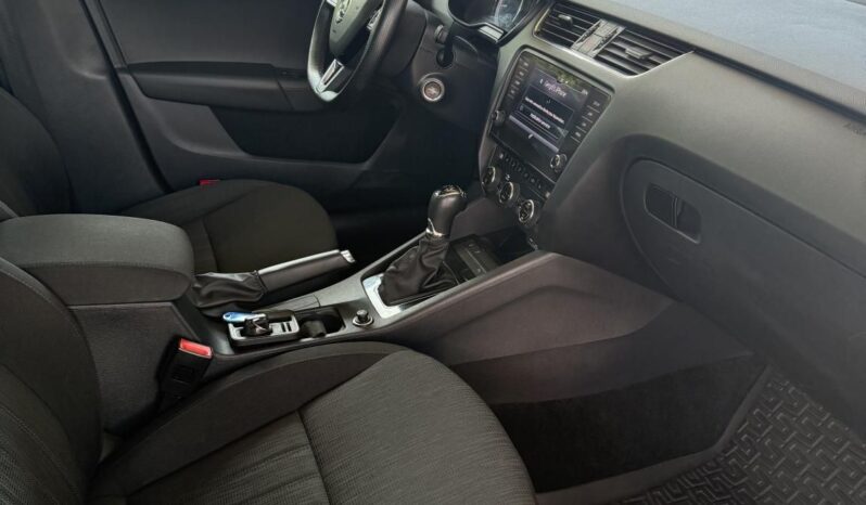 SKODA OCTAVIA Combi 1.5 TSI ACT Style DSG Mo-i.áfás.első tulajdonos full