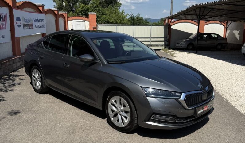 SKODA OCTAVIA 1.5 TSI ACT e-TEC Ambition+ DSG full