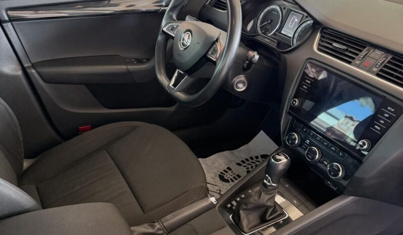 SKODA OCTAVIA Combi 1.5 TSI ACT Style DSG Mo-i.áfás.első tulajdonos full