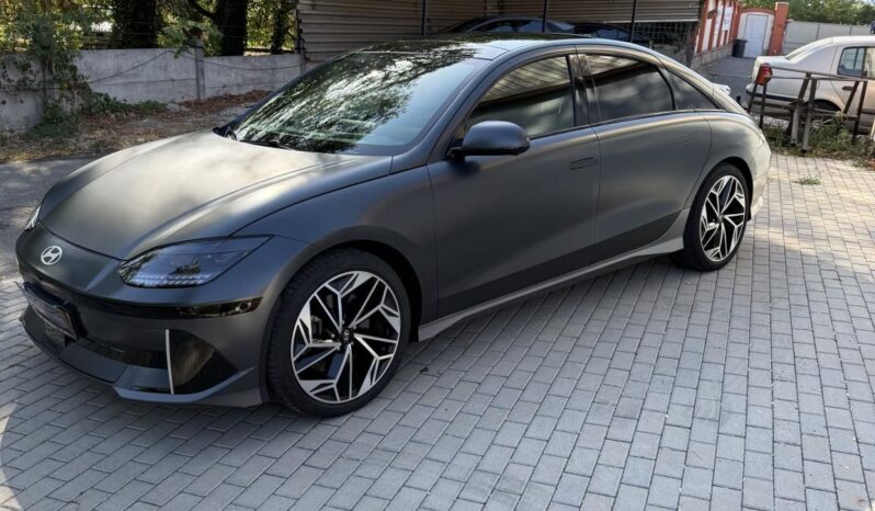 HYUNDAI IONIQ 6 77,4kWh Style MATT SZÜRKE TELJES EXTRA GYÁRI GARANCIA full