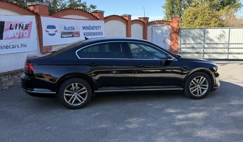 VOLKSWAGEN PASSAT 2.0 TDI BMT Highline DSG Mo-i.végig szervizelt.első tulajdonos! full