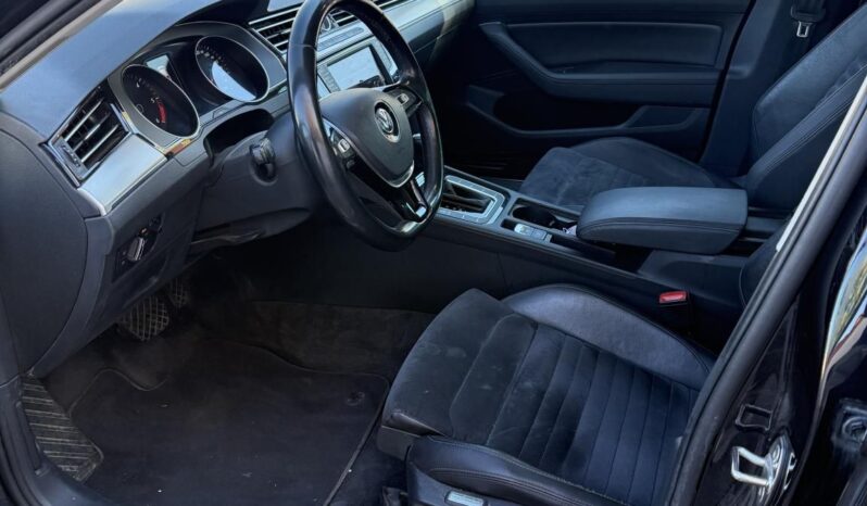 VOLKSWAGEN PASSAT 2.0 TDI BMT Highline DSG Mo-i.végig szervizelt.első tulajdonos! full